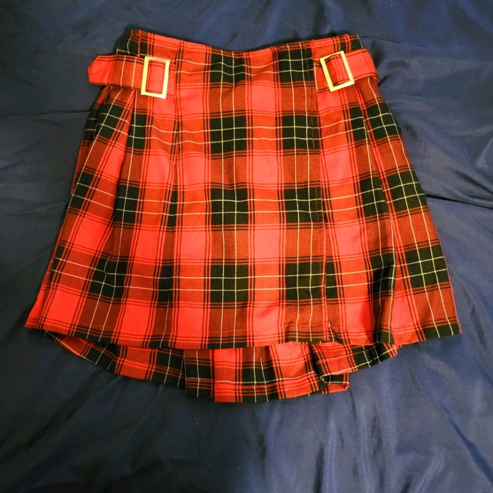 Girls plaid skirt